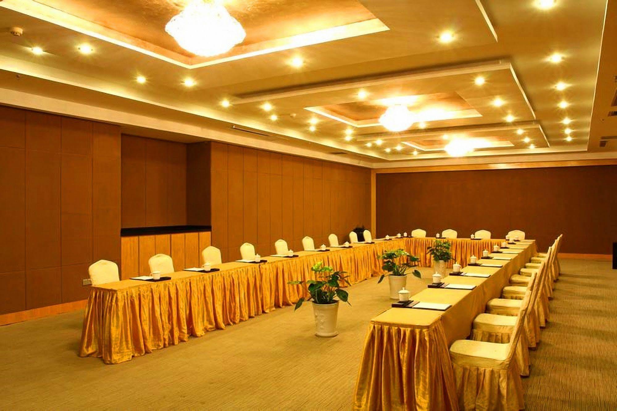 Great Tang Hotel Shanghai Exterior foto